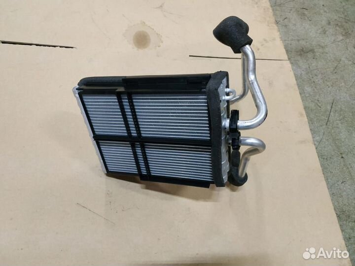 Вольво XC90 радиатор печки 2015+ 31694082