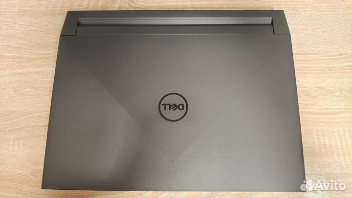 Игровой ноутбук Dell G15