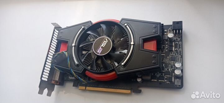 Видеокарта Asus GTX 550 ti 1G