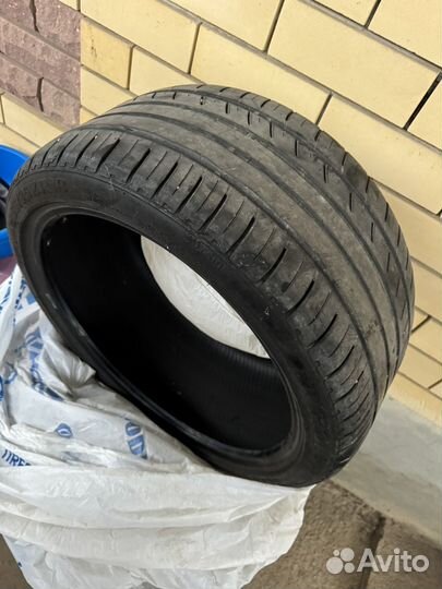 RoadX RXQuest C01 255/35 R18