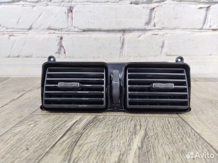 Дефлектор воздушный Центральный Albea