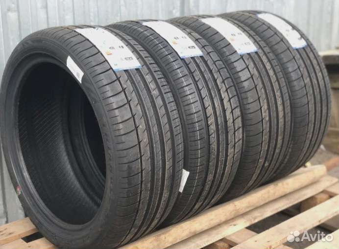 Triangle TH201 265/40 R20