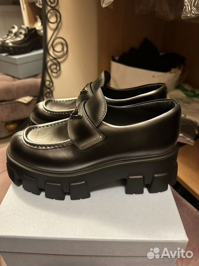 Ботинки женские 39 размер
