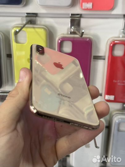 iPhone Xs, 64 ГБ
