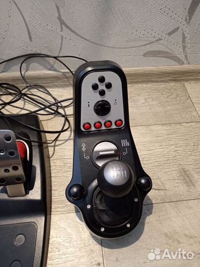 Игровой руль logitech g27