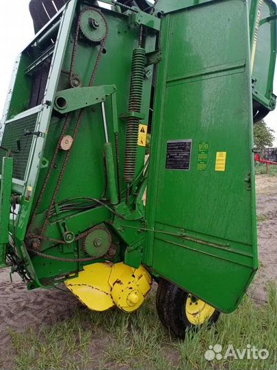 Пресс-подборщик John Deere 550, 1993