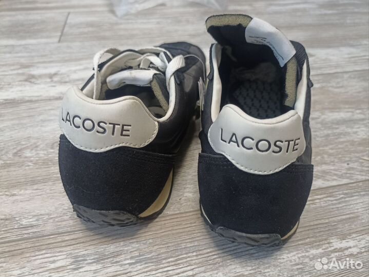 Летние кроссовки Lacoste