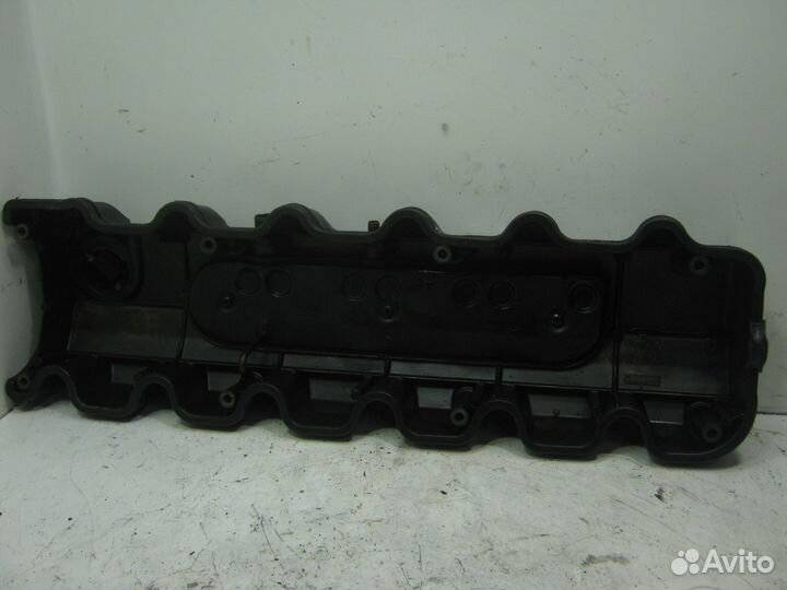 Клапанная крышка 1030160105 Мерседес E-Класс 1991г