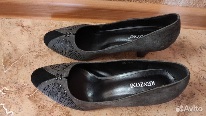 Туфли нарядные вечерние 39 размер