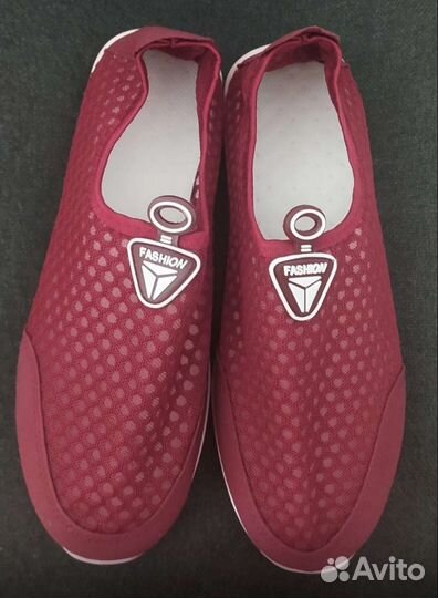 Слипоны женские