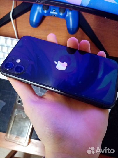 iPhone 11, 64 ГБ
