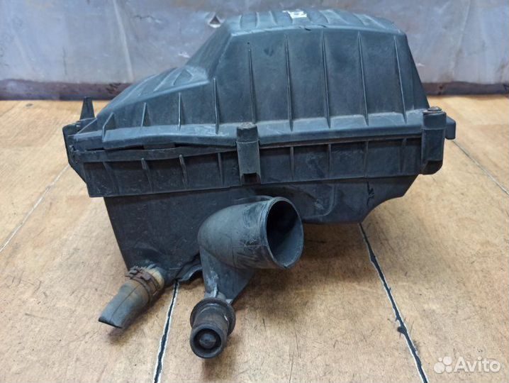 Корпус воздушного фильтра Opel Meriva A 2003-2010
