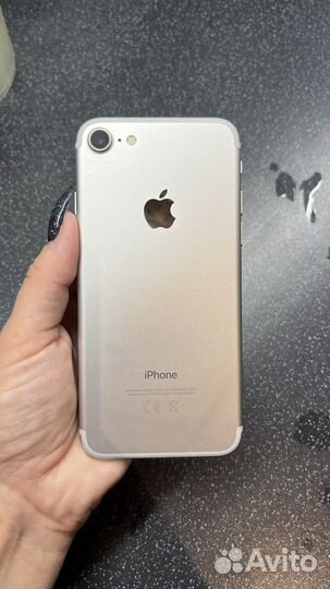 iPhone 7, 32 ГБ