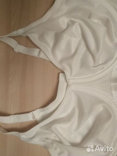 Бюстгальтер минимайзер Маркс и Спенсер р-р 38DD