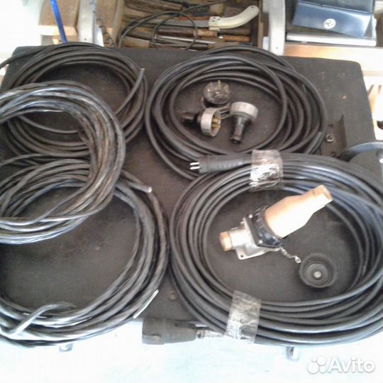 Кабель с разъемом