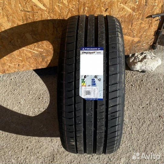 Viatti Brina Nordico V-522 175/70 R13