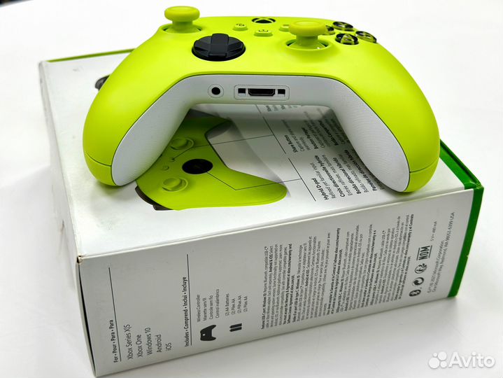 Геймпад Wireless Controller Electric Volt (Xbox)