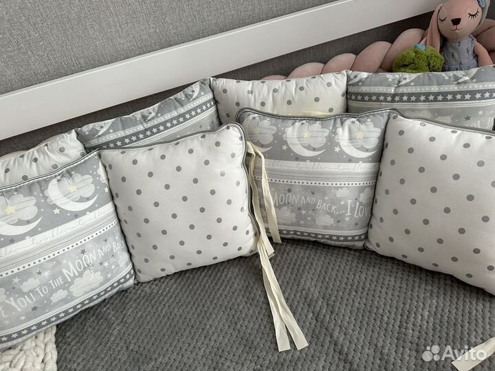 Бортики в кроватку