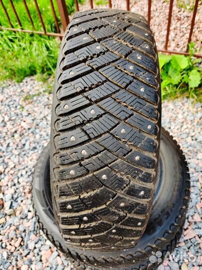 Goodyear Ultragrip Ice Arctic 175/65 R15 88T