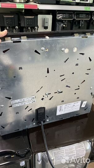 Электрическая варочная поверхность Electrolux EHF9