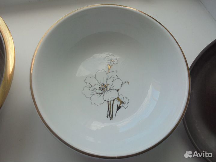 Giorinox Италия Блюдо круглое с крышкой нерж/фарфо