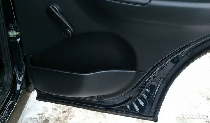 Карманы задних дверей нива шевроле