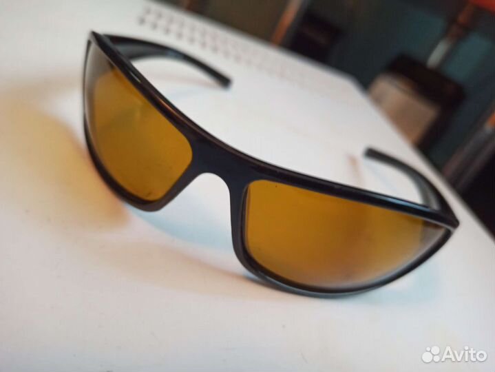 Поляризационные очки водителя