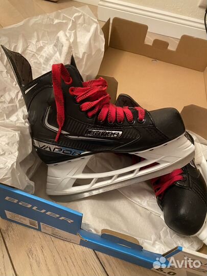 Хоккейные коньки bauer x3.5