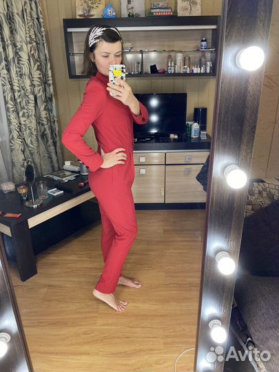 Комбинезон женский классический