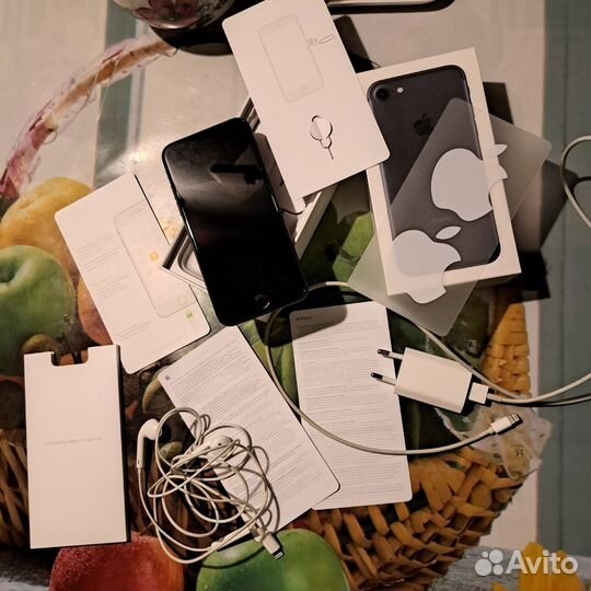 iPhone 7, 32 ГБ