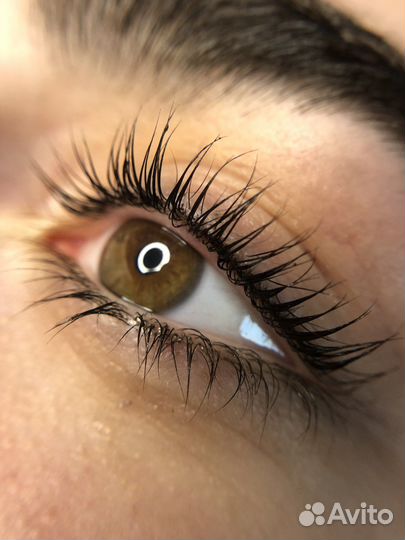 Стрейчинг ресниц