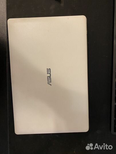Ноутбук asus