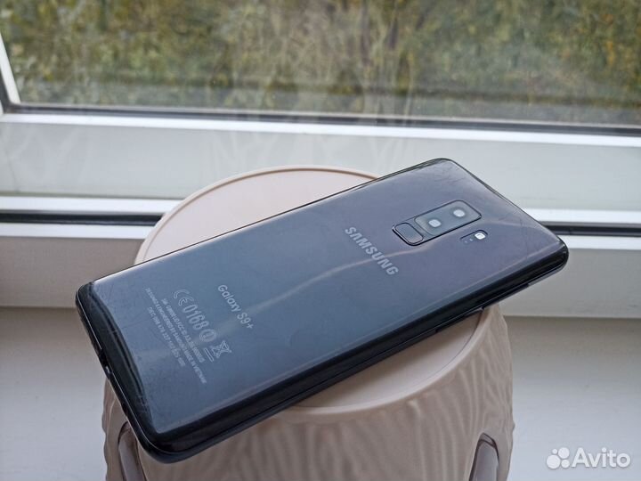 Самсунг s9+