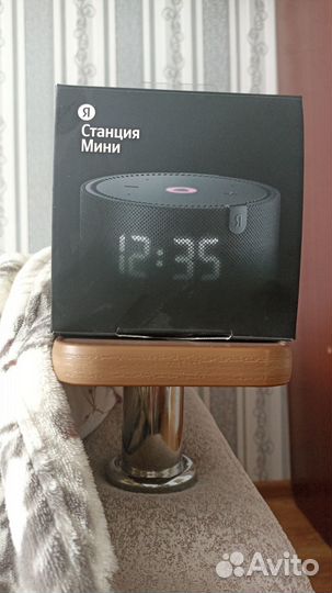 Яндекс станция мини с часами бу