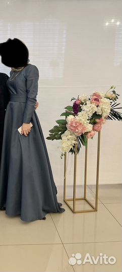 Вечернее платье