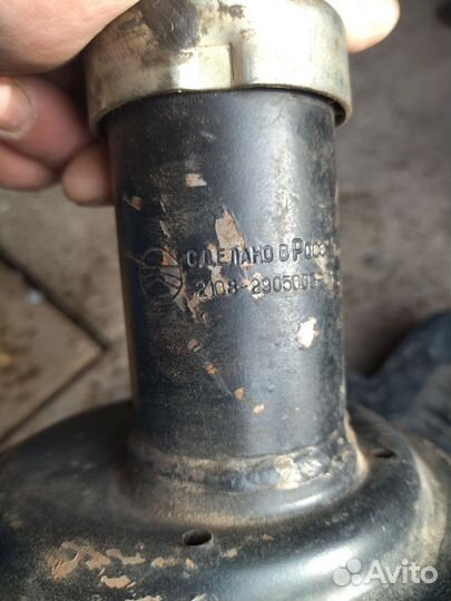 Стойка передняя