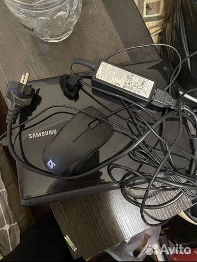 Ноутбук samsung