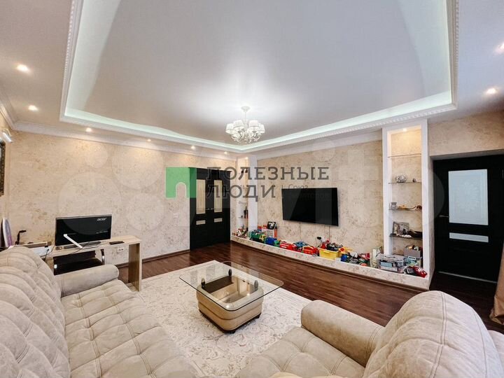 4-к. квартира, 138,3 м², 1/3 эт.