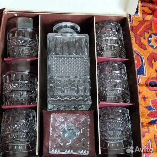 Набор для виски,весы сервиз 