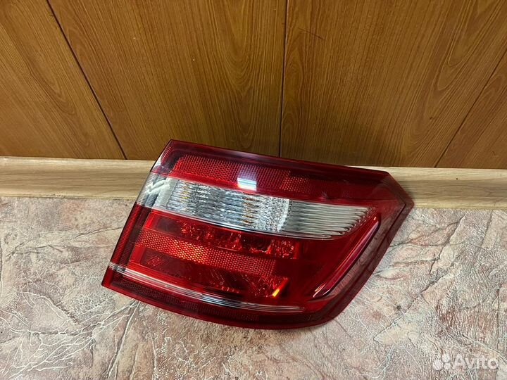 Задний правый фонарь LADA Vesta