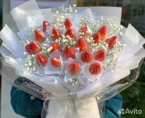 Восхитительные букеты из клубники