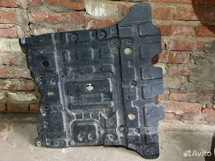 Защита картера тойота lC 200