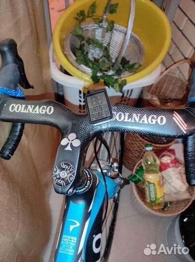 Шоссейный велосипед Pinarello Paris