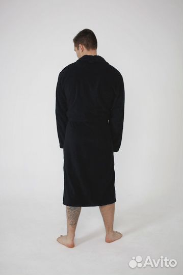 Махровый халат с вышивкой