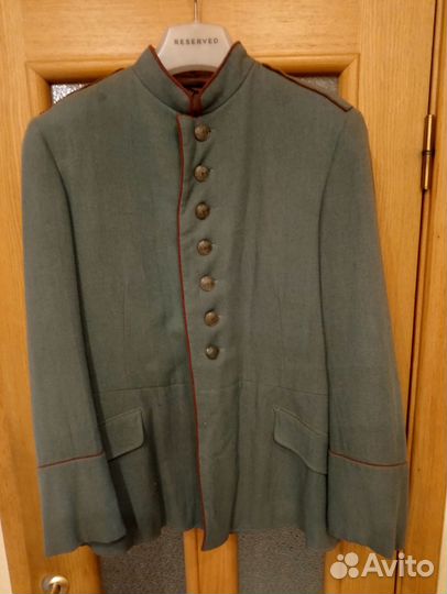 Военный мундир