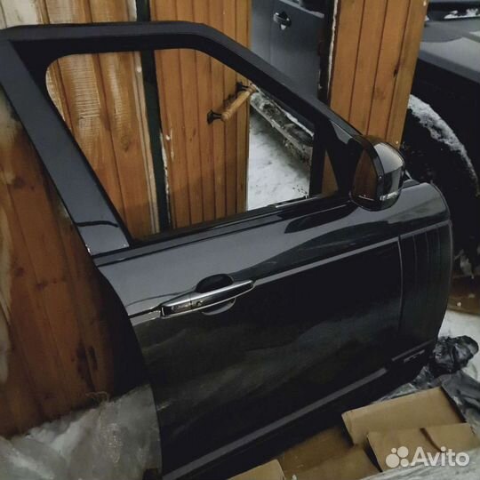 Range Rover 4 передняя правая дверь