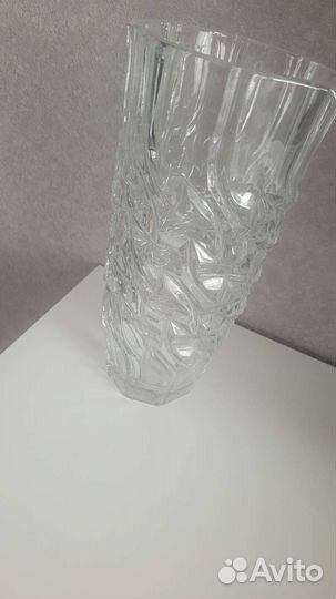 Хрустальная ваза