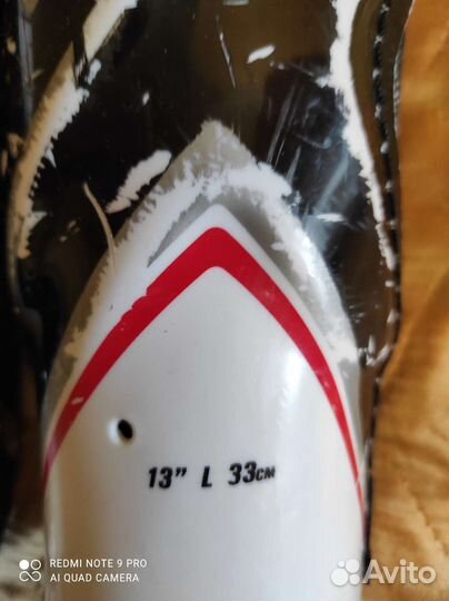 Щитки хоккейные Easton