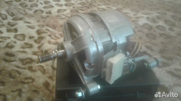 Двигатель от стиральной машины ардо s800