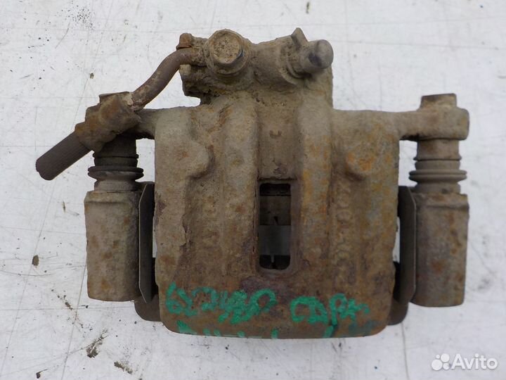 Суппорт тормозной задний левый Chevrolet Captiva